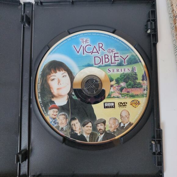 The Vicar of Dibley: The Immaculate Collection DVD | BBC Dawn French - Picture 6 of 12